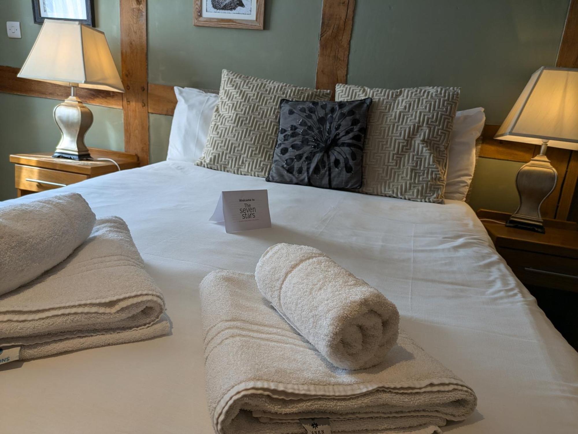 Hotel Seven Stars