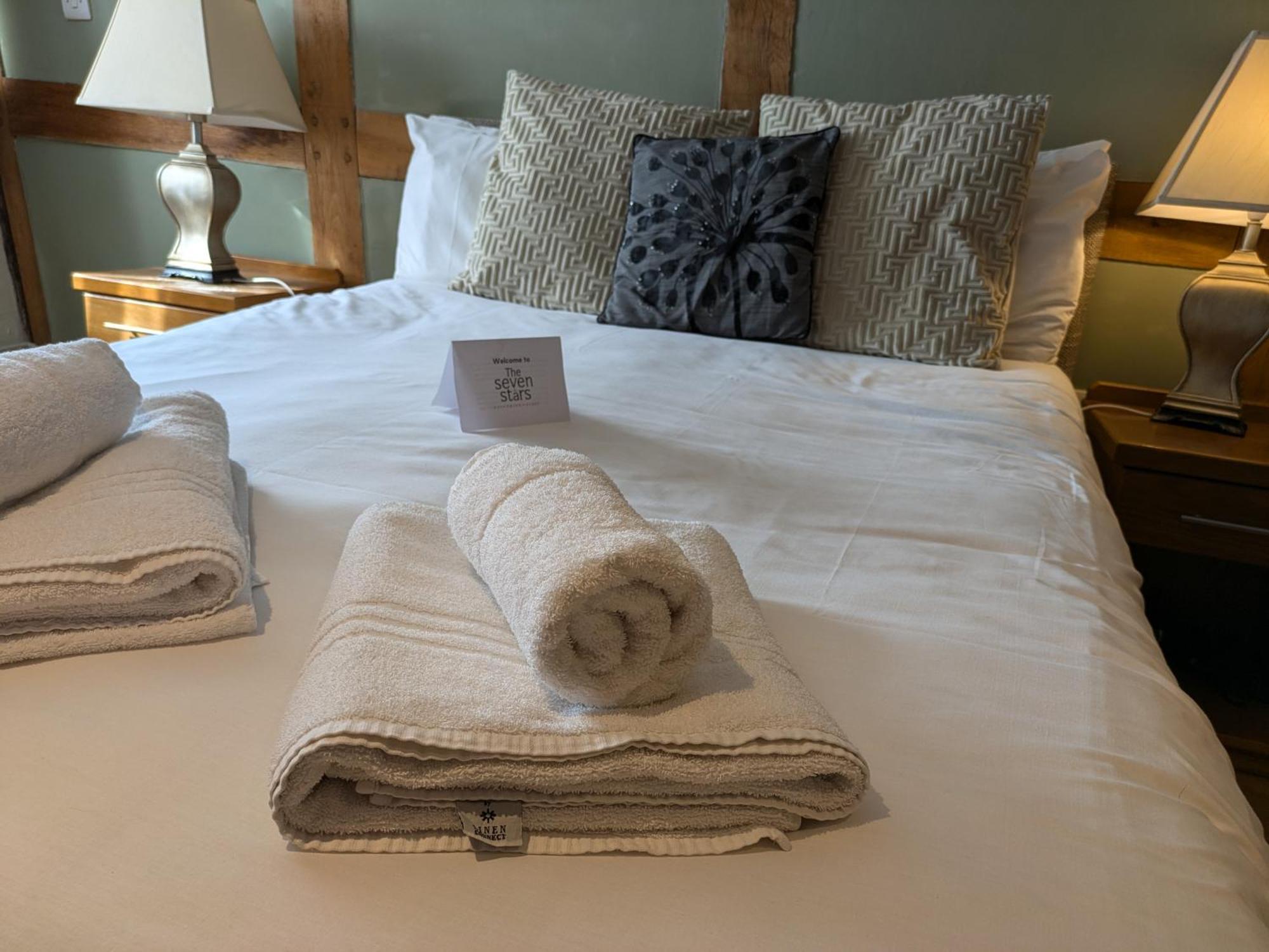 Seven Stars Hotel 4*