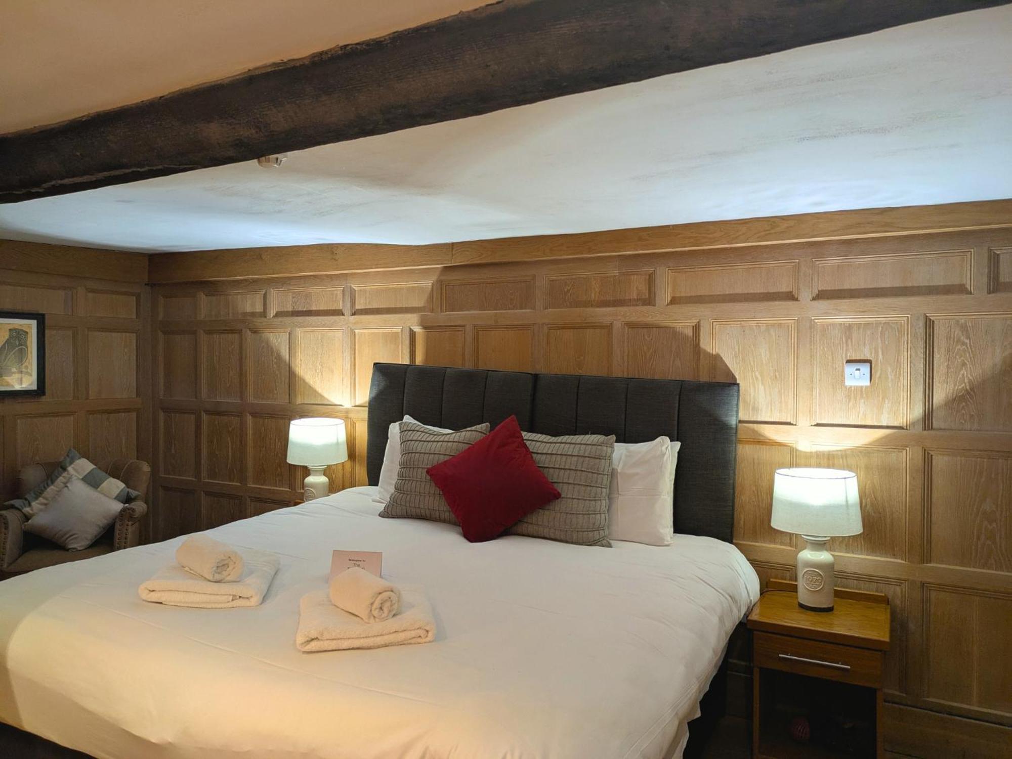 Seven Stars Hotel