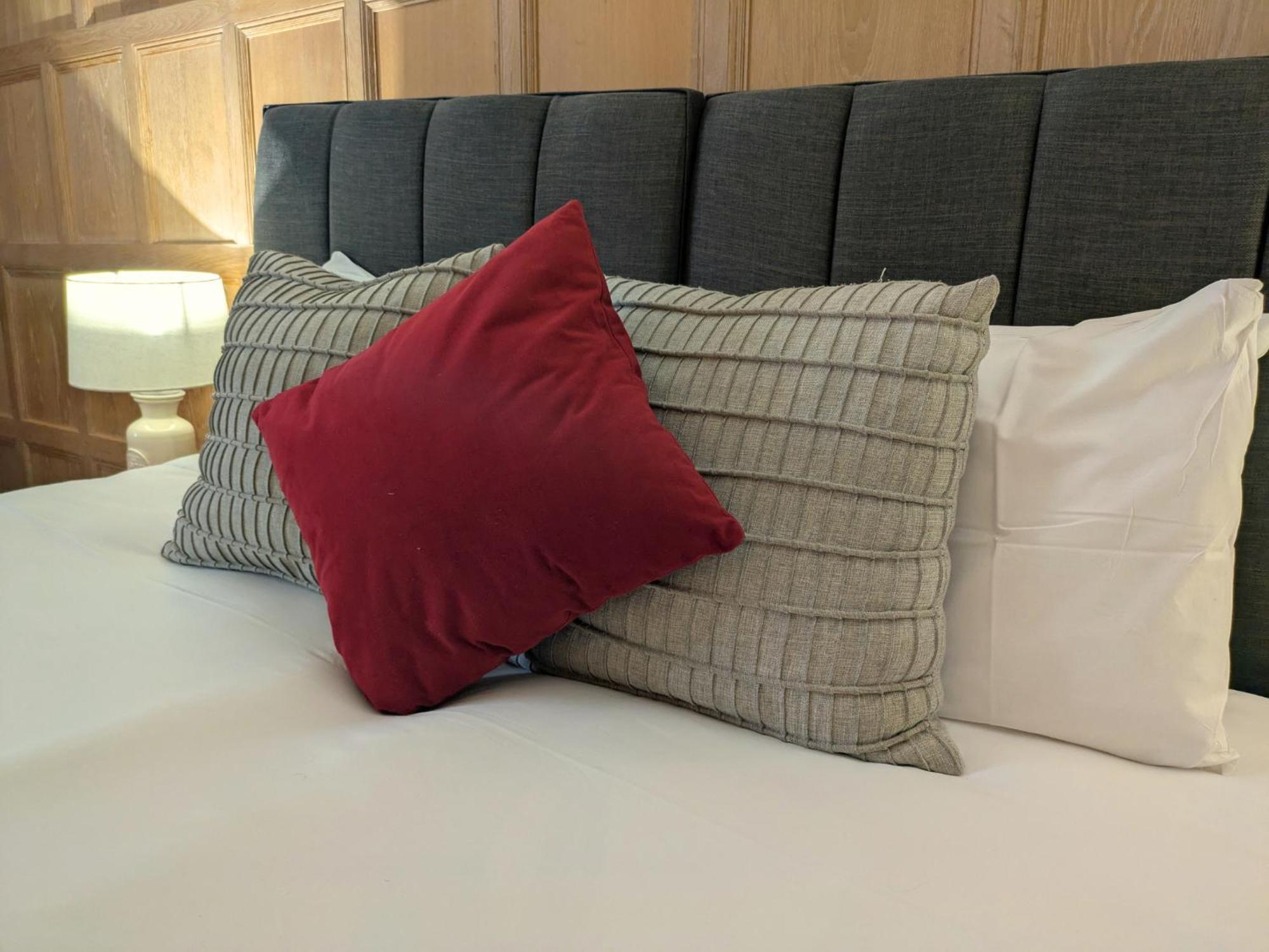 Hotel Seven Stars